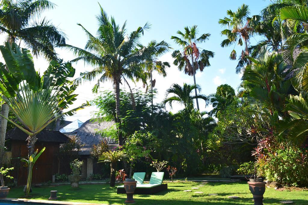 Villa Una Seminyak  Exterior photo